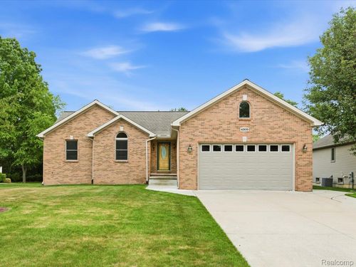 4305 Juniper Ln, Port Huron, MI, 48060-7215 | Card Image