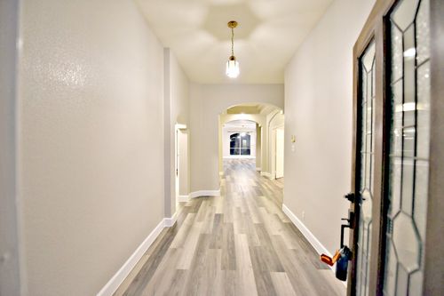 10117 Cassandra Dr, Austin, TX, 78717-4567 | Card Image