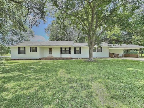 707 S Broadway St, Church Point, LA, 70525-4017 | Card Image