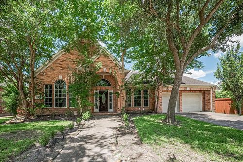 6507 Pinewood Trace Ln, Houston, TX, 77041-7242 | Card Image