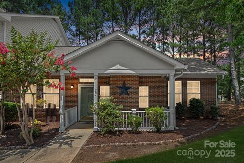 206 Stone Village Dr, Fort Mill, SC, 29708-6487 | Card Image