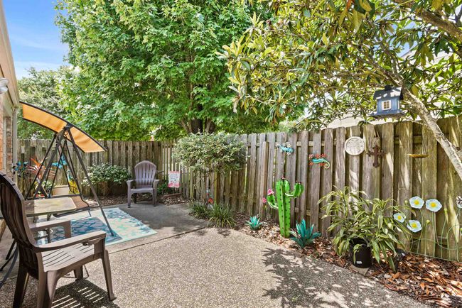 546 Georgetown St, Condo with 2 bedrooms, 1 bathrooms and null parking in Beaumont TX | Image 6