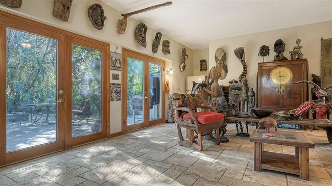 2230 Myakka Rd, House other with 2 bedrooms, 1 bathrooms and null parking in Sarasota FL | Image 4