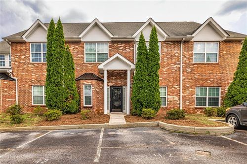 42 Intown Pl, Fayetteville, GA, 30214-1817 | Card Image