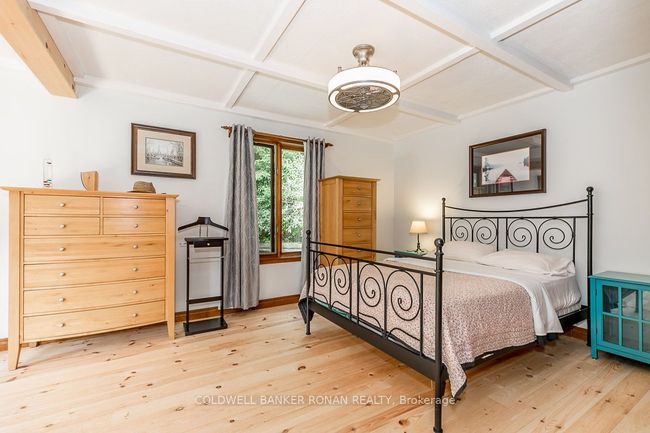 2360 Concession Rd 5, House other with 3 bedrooms, 2 bathrooms and 6 parking in Loretto ON | Image 17