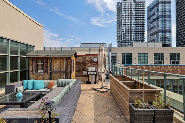 1 - 155 Dalhousie St, Condo with 2 bedrooms, 3 bathrooms and 2 parking in Toronto ON | Image 35
