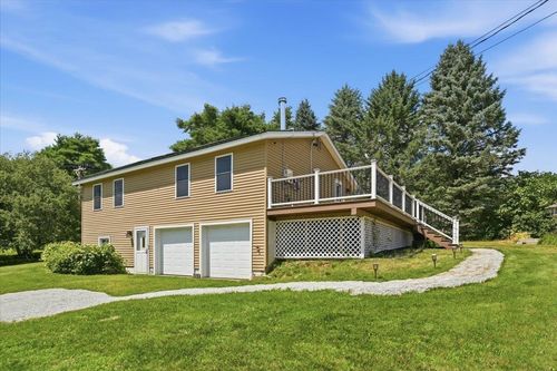 111 Fontaine Dr, Milton, VT, 05468-4255 | Card Image
