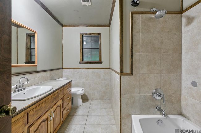 20065 Highway 77, House other with 3 bedrooms, 2 bathrooms and null parking in Grosse Tete LA | Image 9