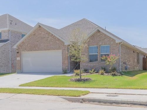513 Whispering Winds Trl, Mckinney, TX, 75071-1138 | Card Image
