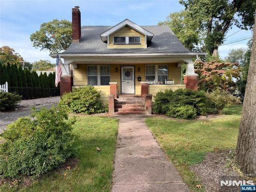 120 Glen Avenue, Midland Park, NJ, 07432 | Card Image