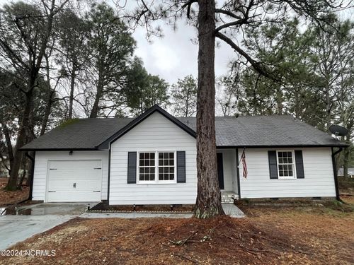 3332 Red Fox Rd, Spring Lake, NC, 28390-1554 | Card Image