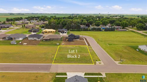 1404 Castle St Street, Larchwood, IA, 51241 | Card Image