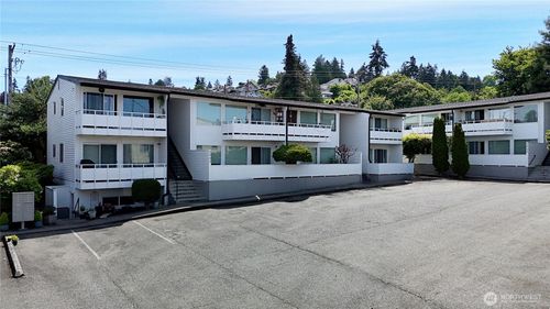 2902 N Carr St, Tacoma, WA, 98403-3340 | Card Image