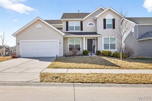 169 Hidden Bluffs Dr, Lake St Louis, MO, 63367-6547 | Card Image