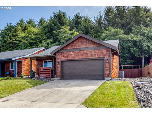 1064 Necarney St, Rockaway Beach, OR, 97136-9317 | Card Image