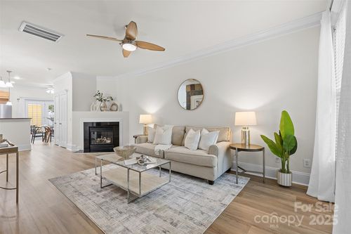 1123 Market St, Fort Mill, SC, 29708-6494 | Card Image