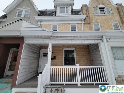 2-746 Linden St, BETHLEHEM, PA, 18018-4242 | Card Image