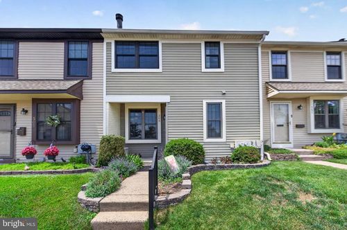 306 Livingston Ct, NORTH WALES, PA, 19454-1029 | Card Image