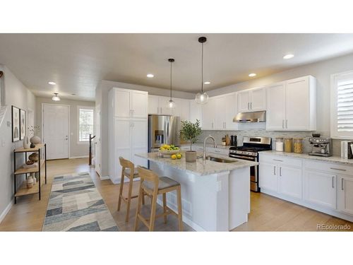 521 E Hinsdale Ave, Littleton, CO, 80122-3494 | Card Image