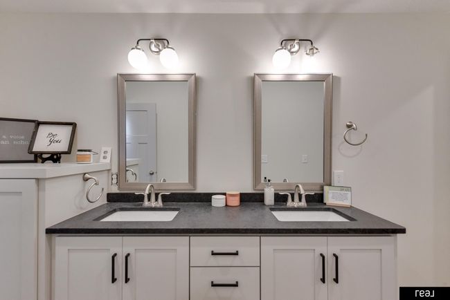 5413 N 191 St St, House other with 4 bedrooms, 4 bathrooms and 3 parking in Elkhorn NE | Image 33