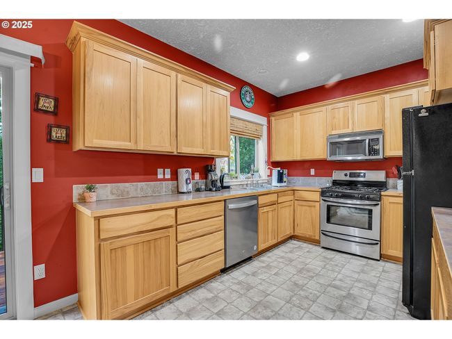 1259 Se Stapleton Loop, House other with 4 bedrooms, 4 bathrooms and 2 parking in Gresham OR | Image 16