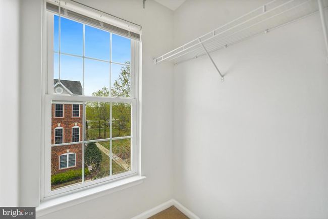 42812 Smallwood Ter, Townhouse with 3 bedrooms, 4 bathrooms and null parking in CHANTILLY VA | Image 29