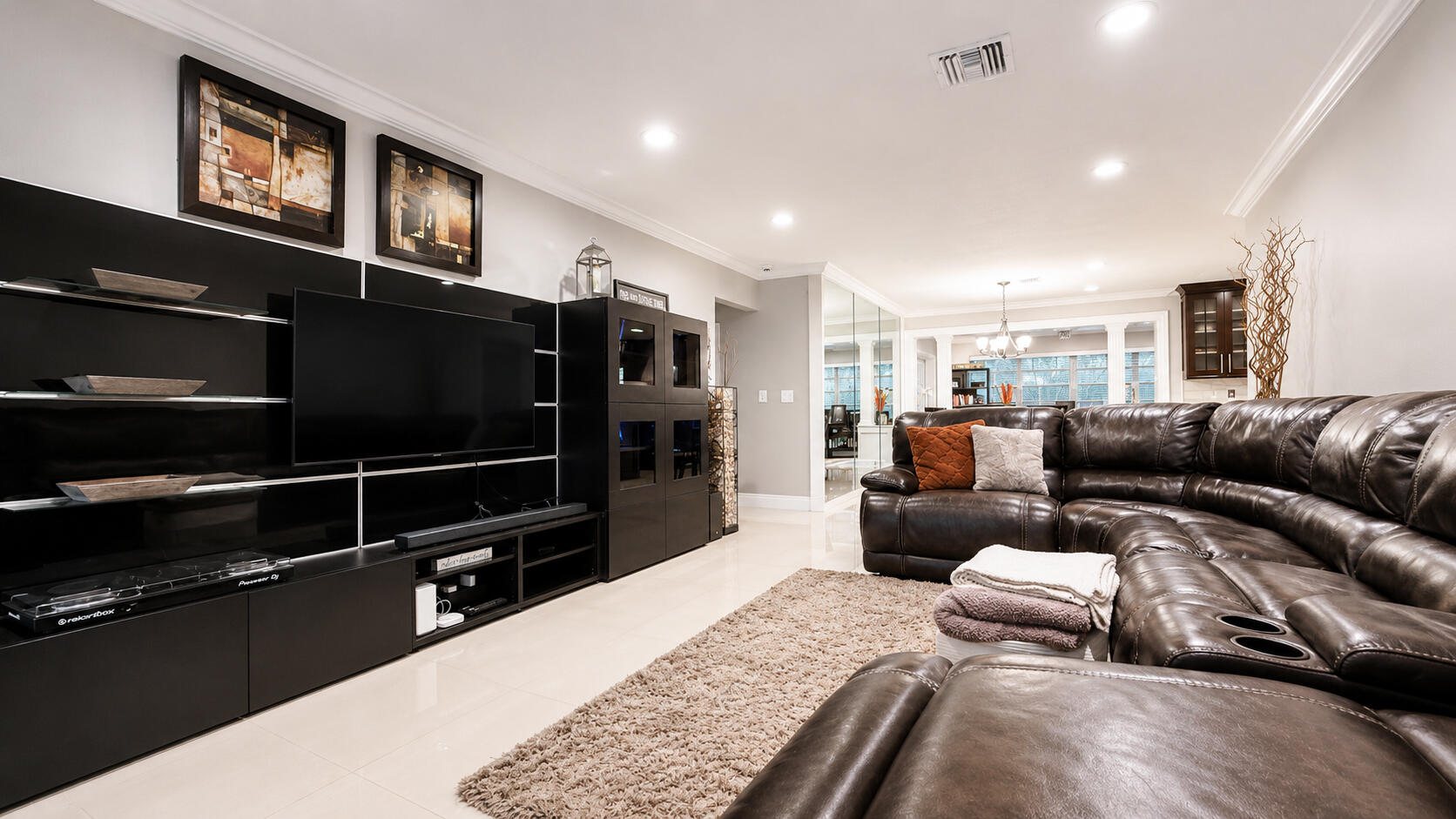 Residential in Hollywood 5
