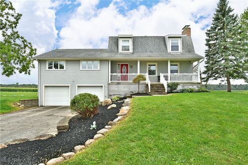 9960 Ridge Rd, Farmdale, OH, 44417-9760 | Card Image