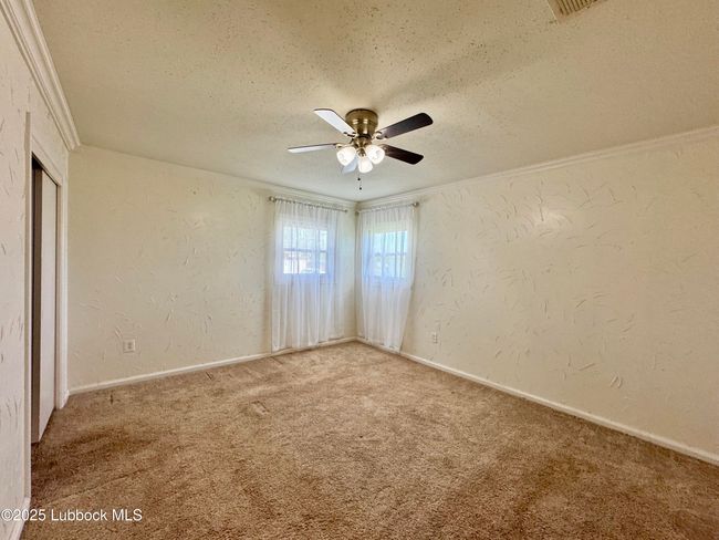 213 E 7 Th St, House other with 3 bedrooms, 3 bathrooms and null parking in Idalou TX | Image 13