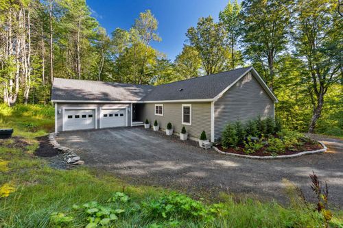 898 Route 132, Thetford Ctr, VT, 05075-8772 | Card Image