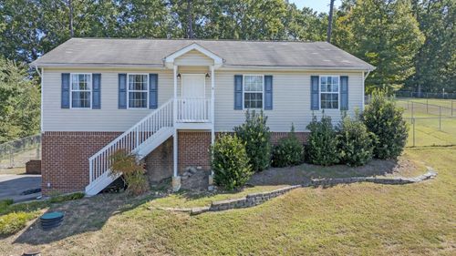 13215 Emerald Creek Cir, Soddy Daisy, TN, 37379-8084 | Card Image