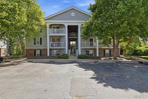 b-12806 Portulaca Dr, Saint Louis, MO, 63146-4453 | Card Image