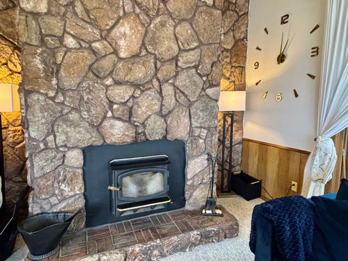 203-28 Aspen St, Angel Fire, NM, 87710-8109 | Card Image