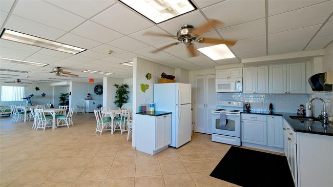 UNIT-504 - 5200 Gulf Dr, Condo with 2 bedrooms, 2 bathrooms and null parking in HOLMES BEACH FL | Image 40