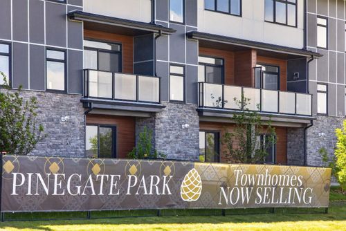 703-30 Creekside Grove Sw, Calgary, AB, T1S | Card Image