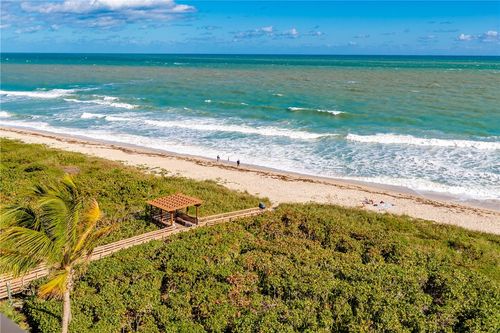 812-4200 N Highway A1a, HUTCHINSON ISLAND, FL, 34949 | Card Image