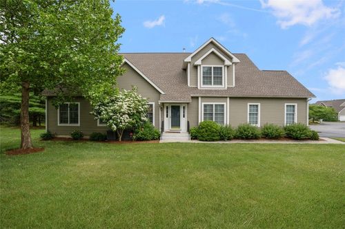 50 Seal Island Rd, Bristol, RI, 02809-5186 | Card Image