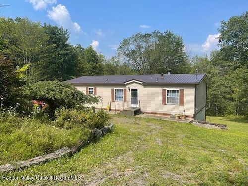 112 Stone Bridge Rd, Cornwallville, NY, 12418-1021 | Card Image