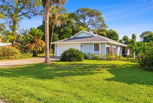 2396 44th Ave, Vero Beach, FL, 32966-2043 | Card Image