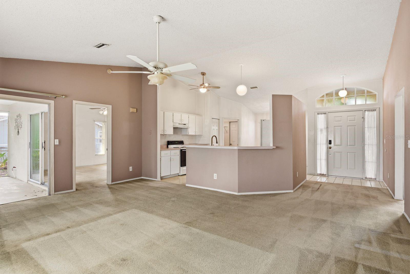 Residential in SPRING HILL 3