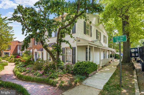 4090 Cherry Hill Rd, ARLINGTON, VA, 22207-3160 | Card Image