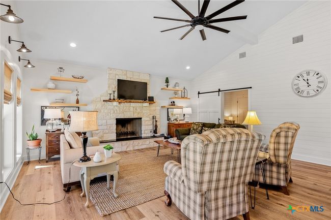 Living area | Image 5