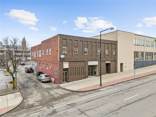 57-53-57 E Exchange St, Akron, OH, 44308-1534 | Card Image
