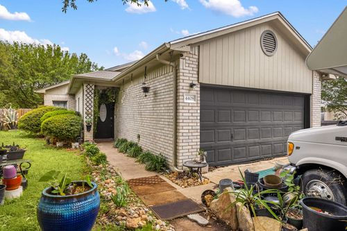 4408 Lendall Ln, Austin, TX, 78744-5658 | Card Image