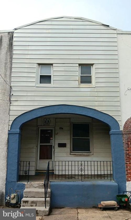 17 Florence Ave, COLLINGDALE, PA, 19023-1002 | Card Image