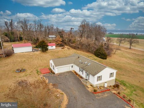 6984 Bluebird Hill Pl, HUGHESVILLE, MD, 20637-2939 | Card Image