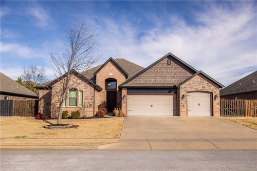 6101 W Woodbine Dr, Rogers, AR, 72758-8273 | Card Image