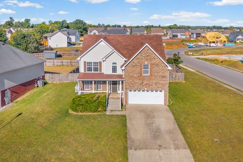 1728 Flagstone Dr, Clarksville, TN, 37042-1712 | Card Image