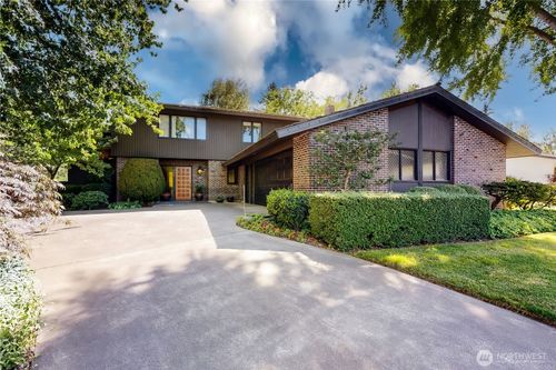 240 Stone St, Walla Walla, WA, 99362-4136 | Card Image