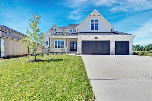 17020 Parkhill Street, Overland Park, KS, 66221 | Card Image